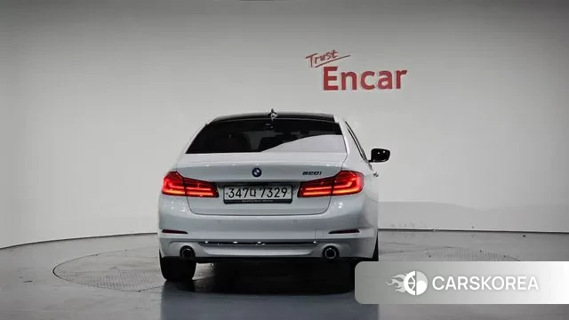 BMW 5 Series (G30) id 3444971 из Кореи 14