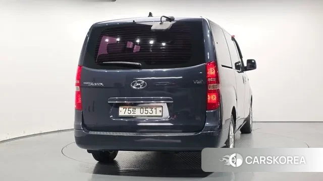 Hyundai The New Grand Starex id 3243948 из Кореи 14