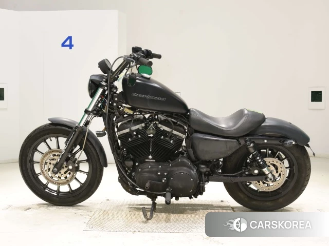 Проданный Harley-Davidson Sportster XL883N 2010 из Японии