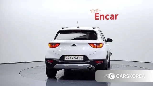 Kia Stonic id 3403169 из Кореи 14