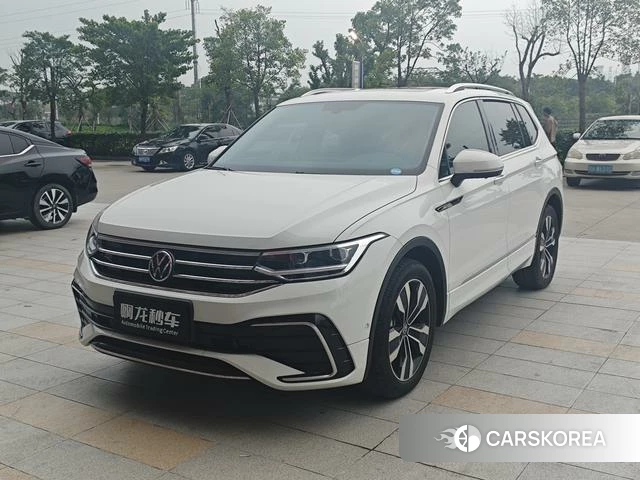Volkswagen Tiguan L 2024 Белый из Китая, фото 4