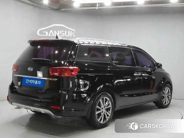 Kia The New Carnival id 4873534 из Кореи 14
