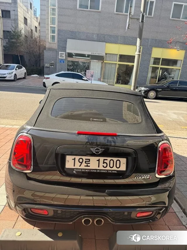 Mini Cooper S Convertible 2018 Черный из Кореи, фото 4