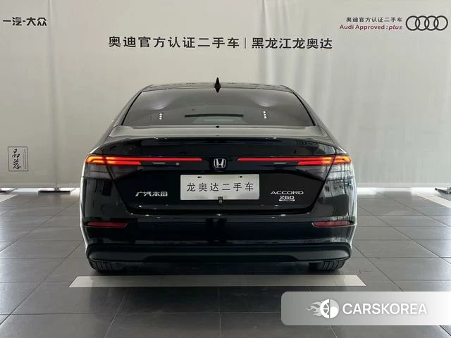 Honda Accord id 4207885 из Китая 8