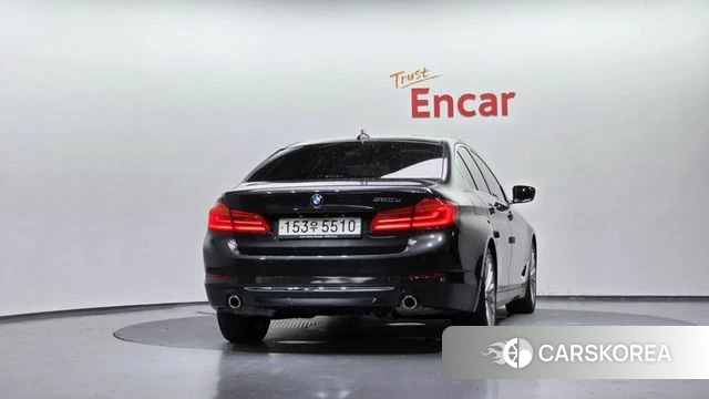 BMW 5 Series (G30) id 4562921 из Кореи 31