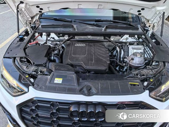 Audi Q5L id 3856105 из Китая 15
