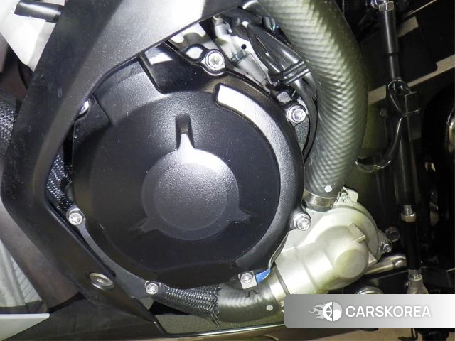 Engine photo
