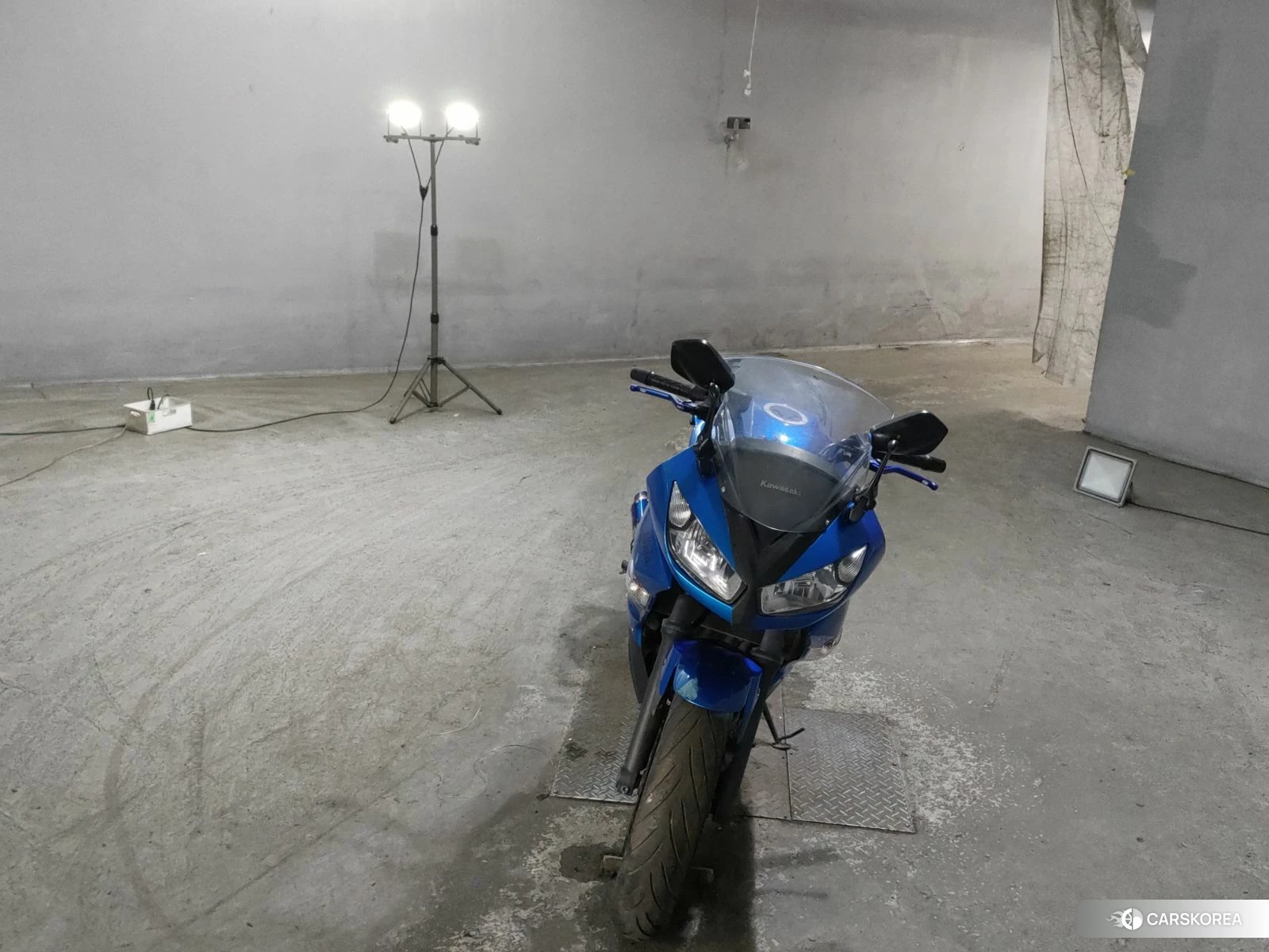 Проданный Kawasaki NINJA 400R 2013 из Японии, фото 4