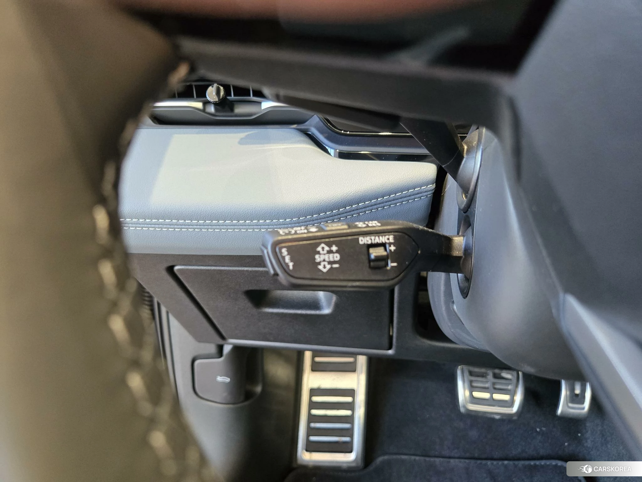Audi A6L e-tron id 4485590 из Китая 16