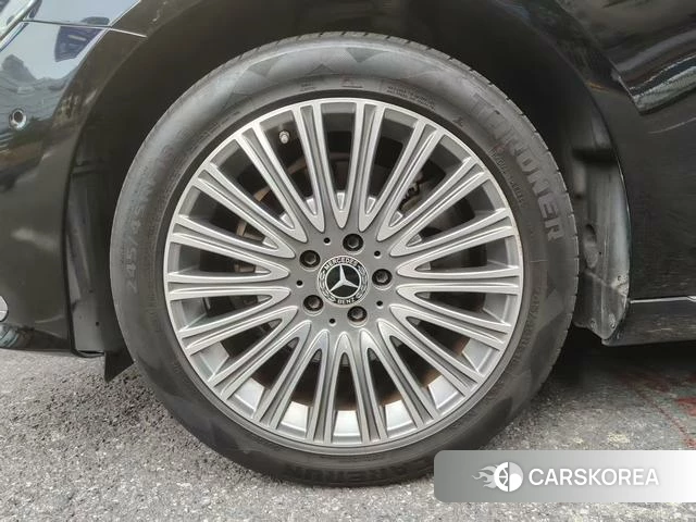 Mercedes-Benz E-class id 4265270 из Китая 18