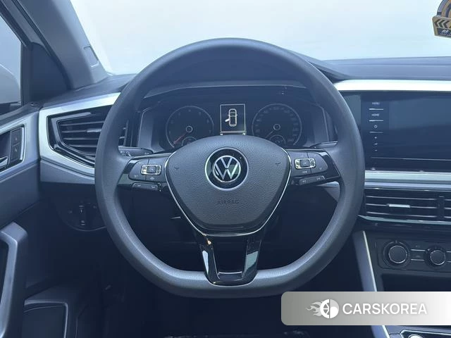 Volkswagen Polo id 4278531 из Китая 14