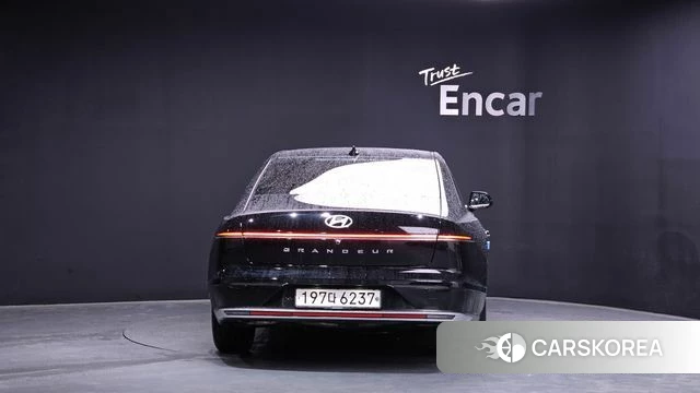 Hyundai Grandeur (GN7) id 4349261 из Кореи 27