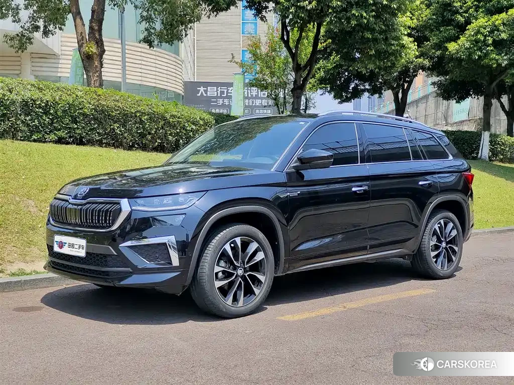 Skoda Kodiak 2023 Черный из Китая, фото 5