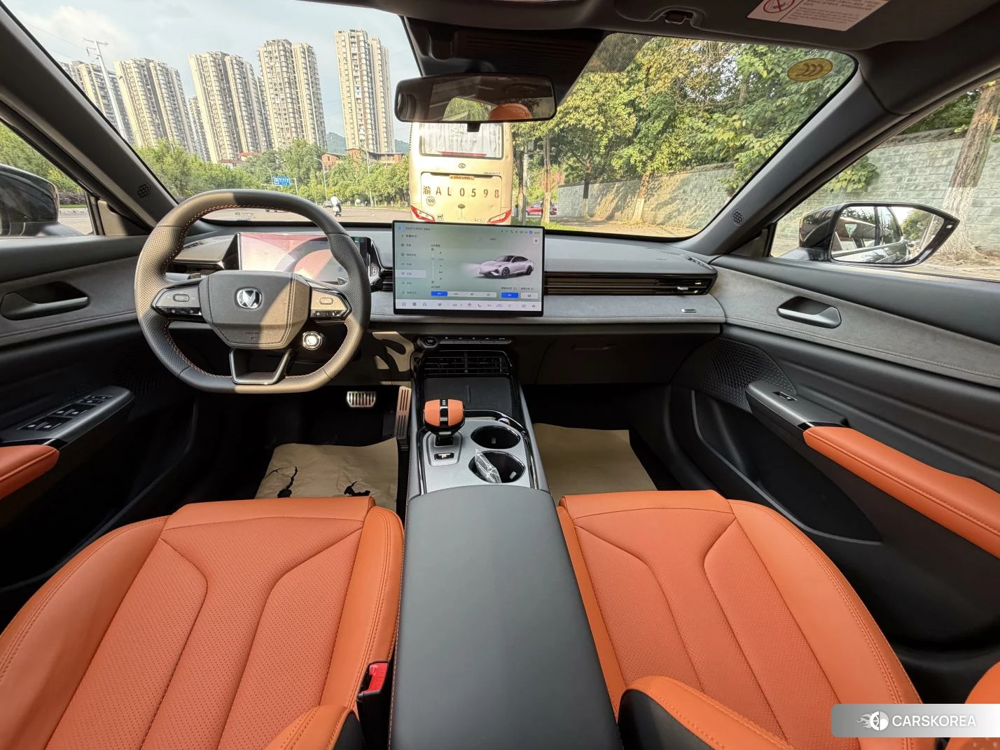 Chang'an UNI-V 2025 Темно-серый из Китая, фото 4
