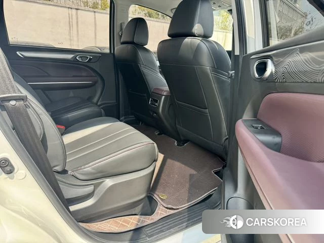 GAC Trumpchi Trumpchi M6 id 4240469 из Китая 13