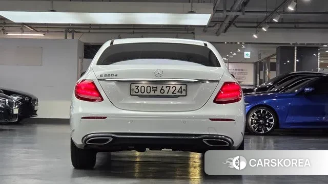 Mercedes-Benz E-Class W213 id 3703441 из Кореи 9
