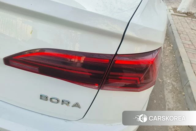 Volkswagen Bora id 4273494 из Китая 11
