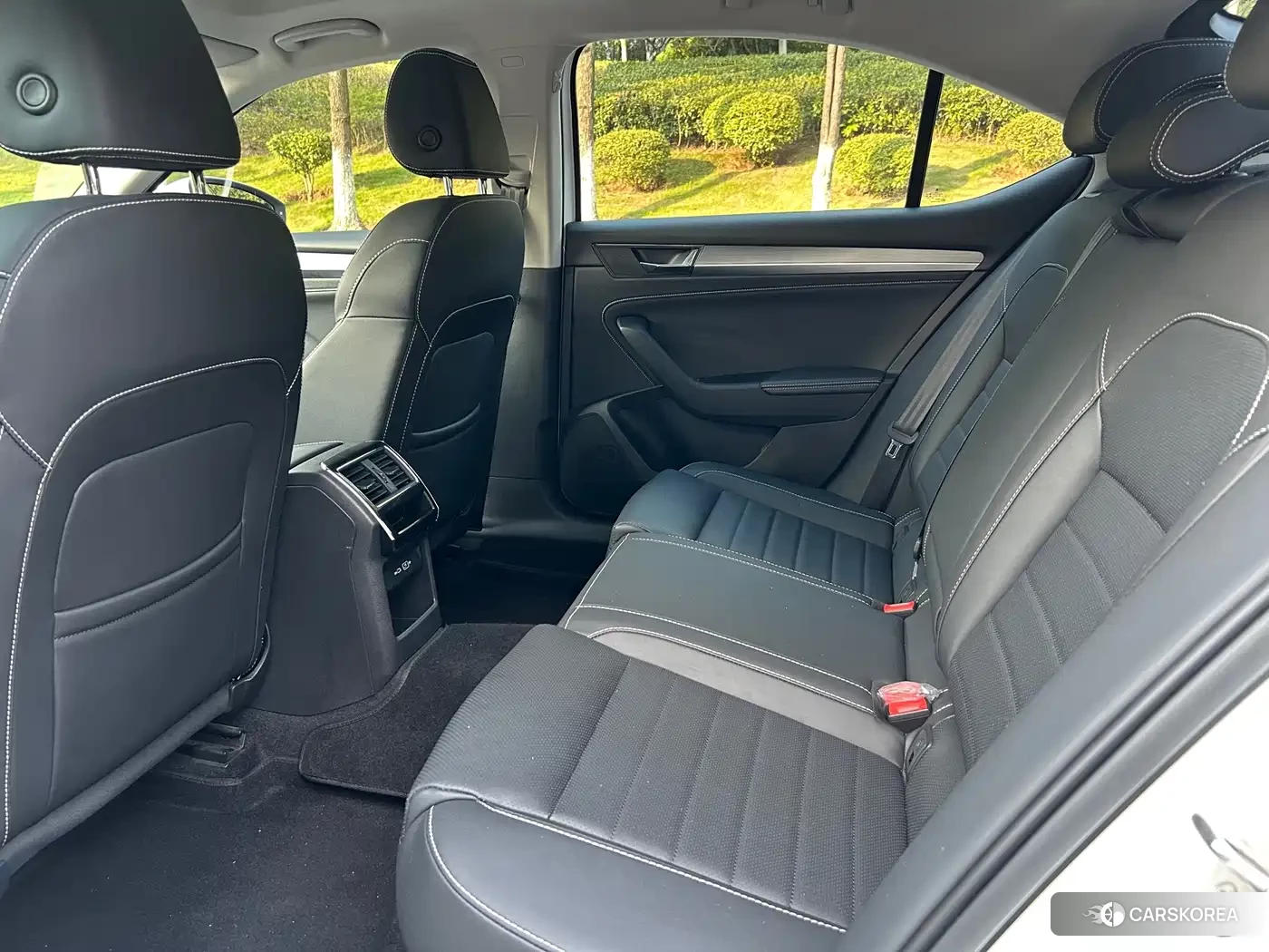 Skoda Superb id 4681186 из Китая 20