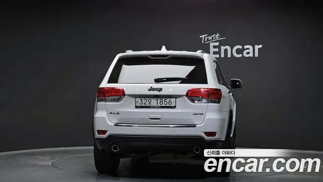 Jeep Grand Cherokee id 2952046 из Кореи 14