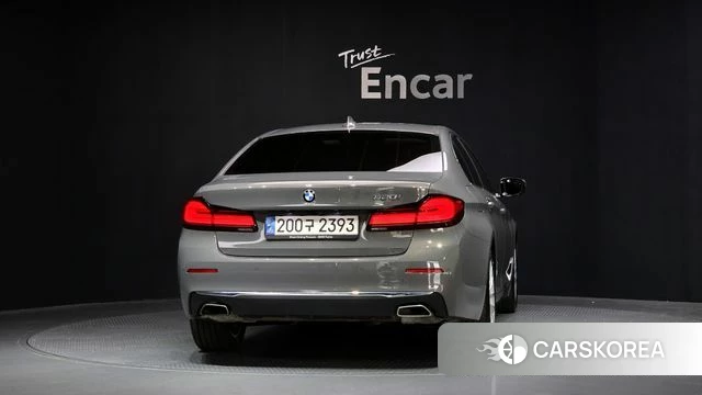 BMW 5 Series (G30) id 3833387 из Кореи 14