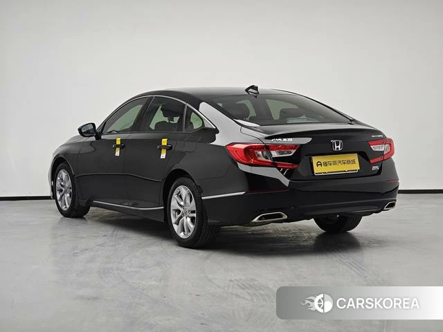 Honda Accord id 4278420 из Китая 14