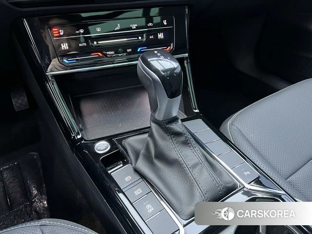 Volkswagen Passat id 4207409 из Китая 25