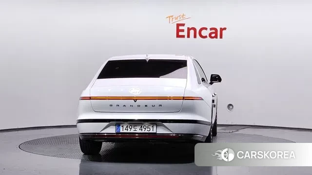 Hyundai Grandeur Hybrid (GN7) id 3347773 из Кореи 14