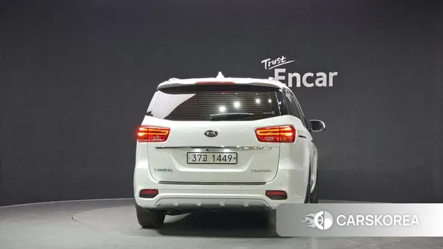 Kia The New Carnival id 3661844 из Кореи 14