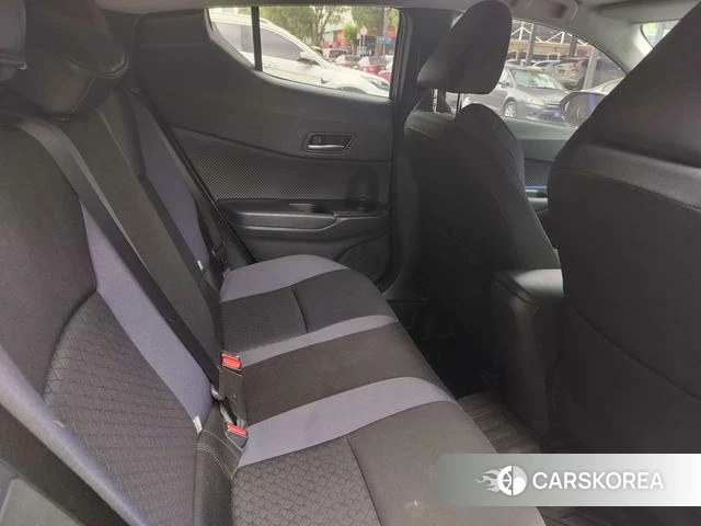 Toyota C-HR 2022 Белый из Китая, фото 6