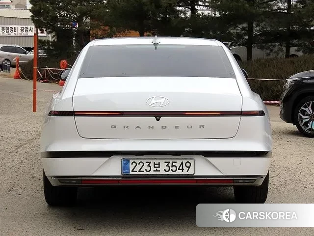 Hyundai Grandeur Hybrid (GN7) id 3731369 из Кореи 14