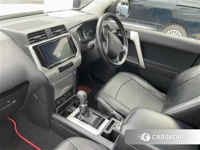 Toyota Land Cruiser Prado 2022 из Японии, фото 4