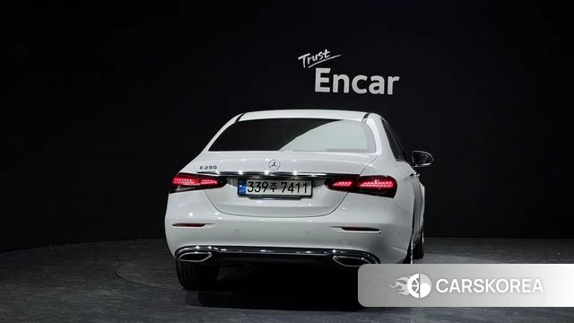 Mercedes-Benz E-Class W213 id 3819010 из Кореи 14