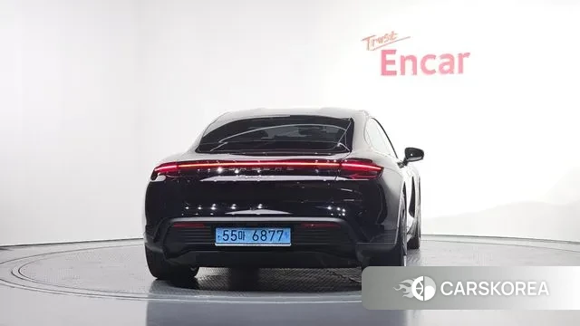 Porsche Taycan id 3354385 из Кореи 14