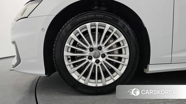 Audi A6 (C8) id 4542705 из Кореи 29