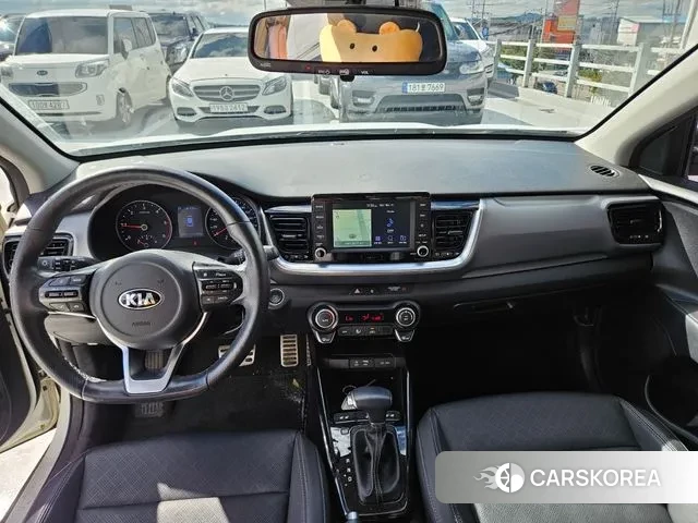 Kia Stonic 2019 Белый из Кореи, фото 4