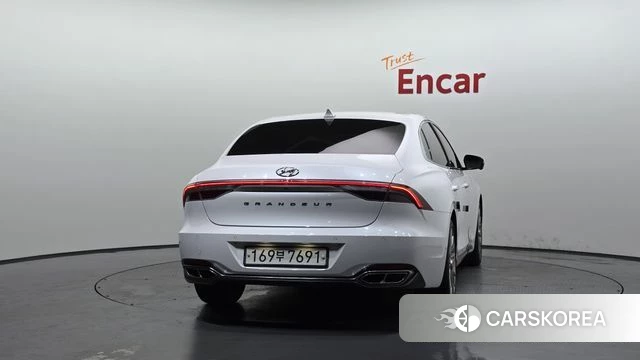 Hyundai The New Grandeur IG id 4727533 из Кореи 28