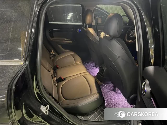 Mini Cooper Countryman 2023 Черный из Кореи, фото 4