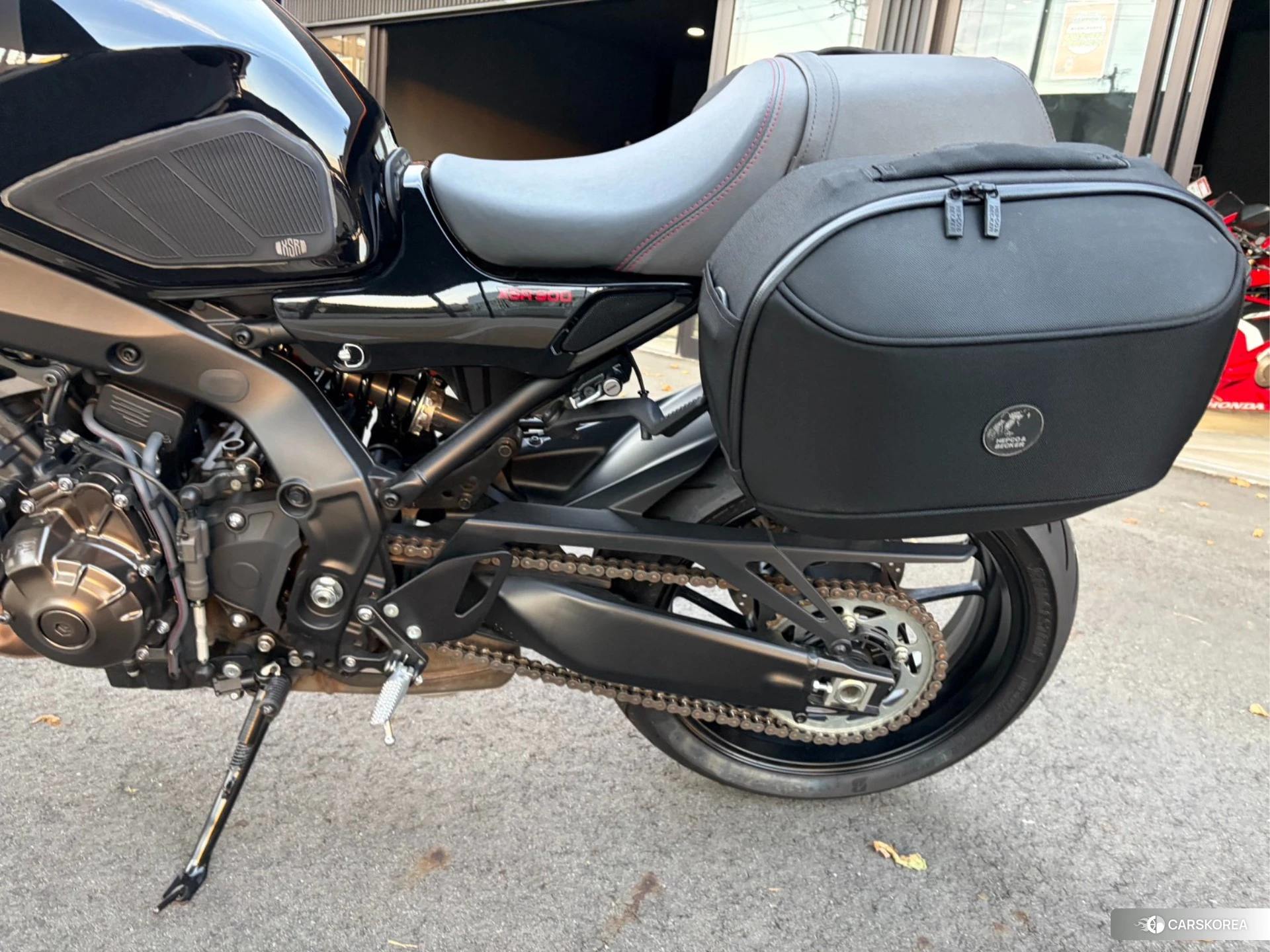 Проданный Yamaha XSR900 id 4379890 из Японии, фото 8