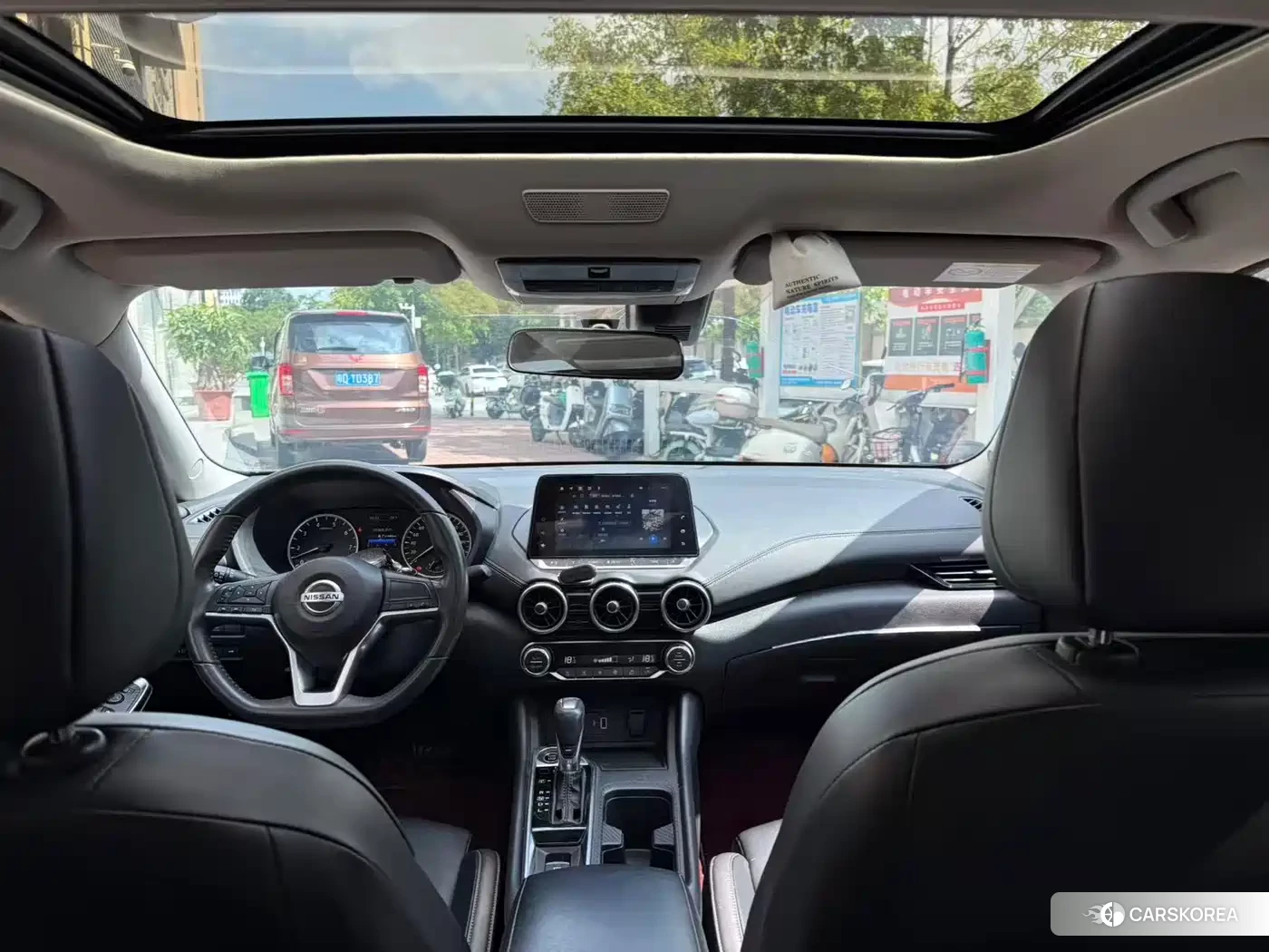Nissan Sylphy 2022 Черный из Китая, фото 4