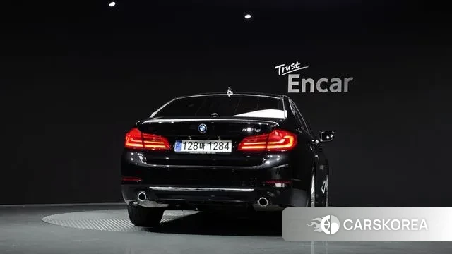 BMW 5 Series (G30) id 3329912 из Кореи 14