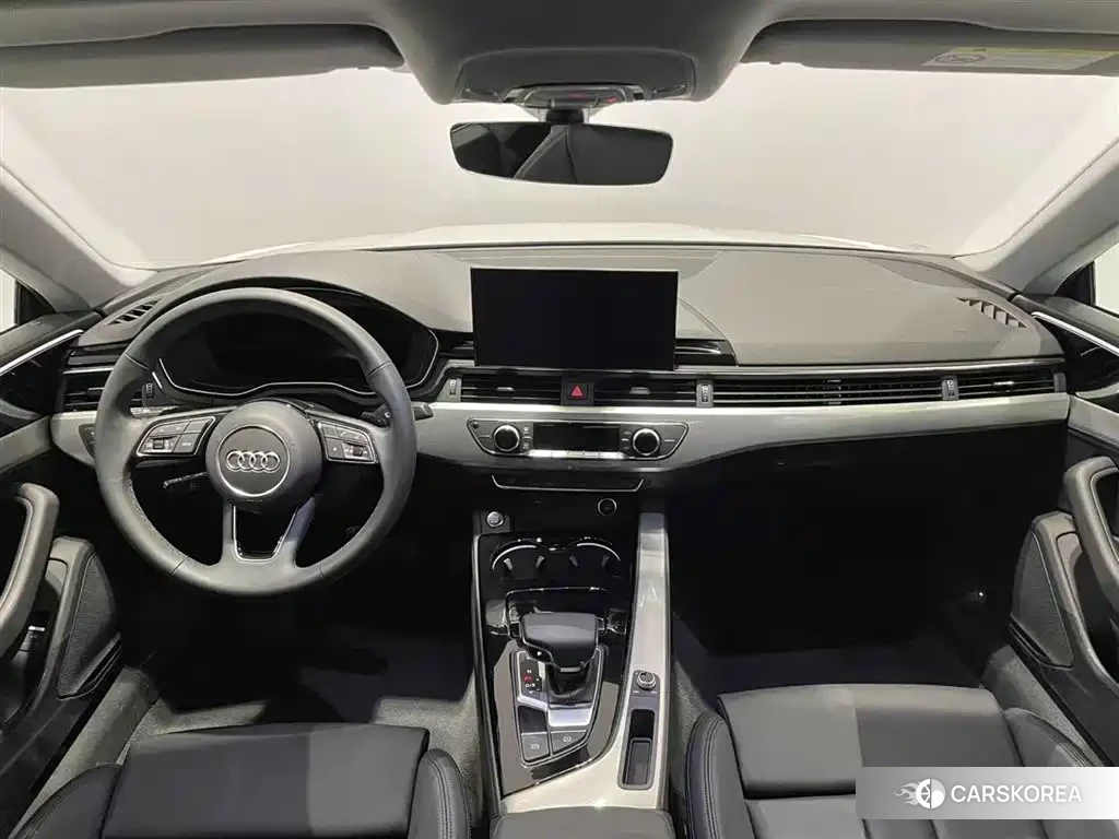 Audi A5 2025 Белый из Китая, фото 4
