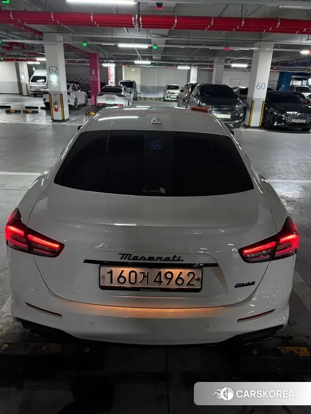 Maserati Ghibli id 3283901 из Кореи 11