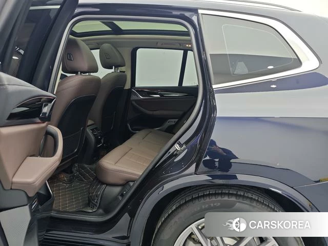 BMW X3 id 4276929 из Китая 14