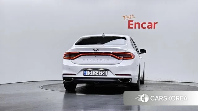 Hyundai Grandeur IG id 3193657 из Кореи 14