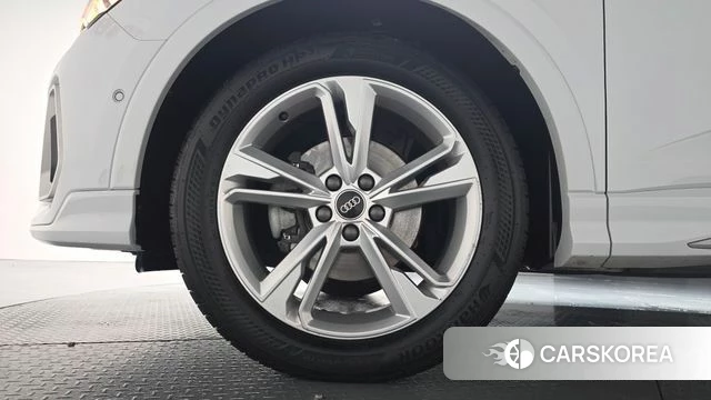 Audi Q3 (F3) id 4740161 из Кореи 28
