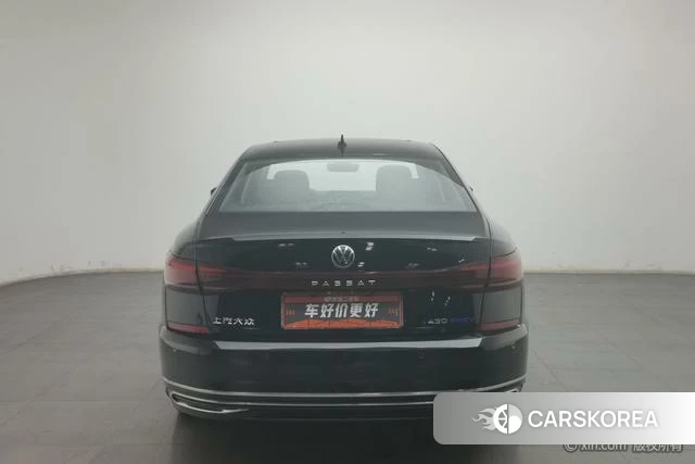 Volkswagen Passat PHEV id 4210577 из Китая 18