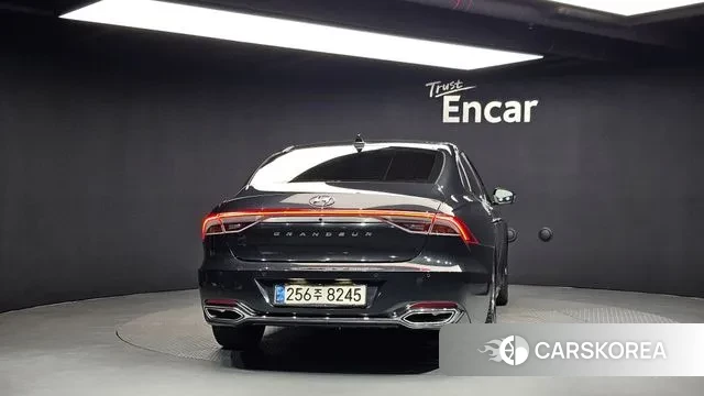 Hyundai The New Grandeur IG id 3017881 из Кореи 14