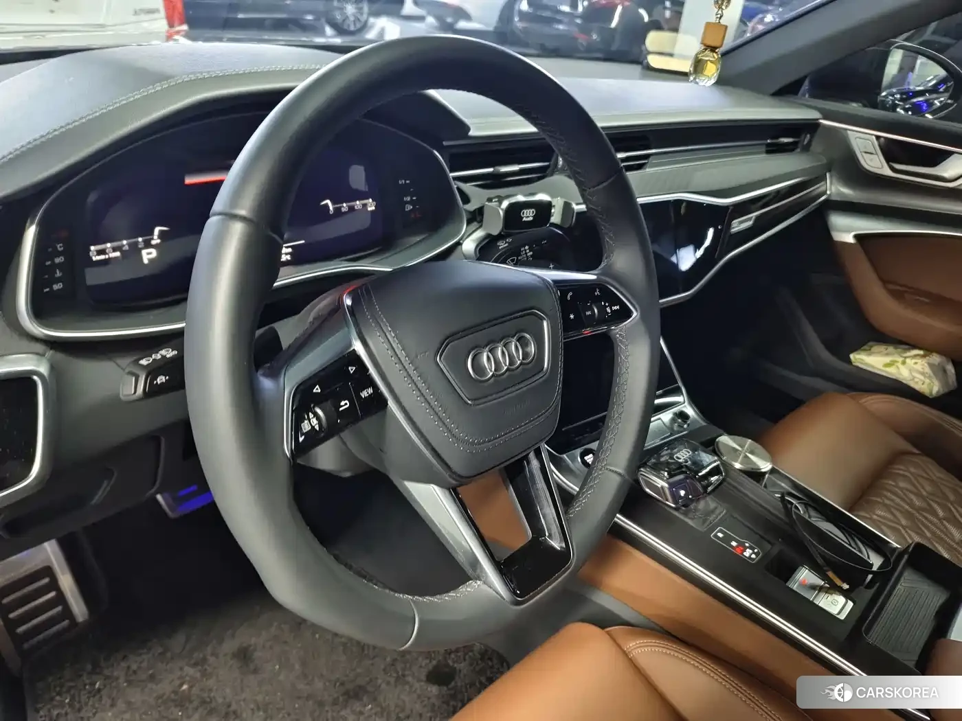 Audi A6L id 4545753 из Китая 13