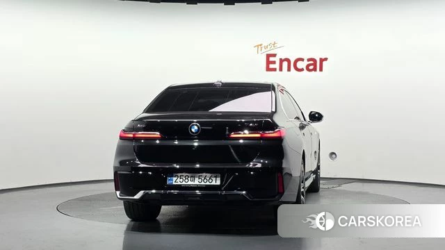 BMW 7 Series (G70) id 4792146 из Кореи 28