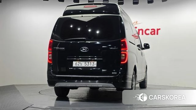 Hyundai The New Grand Starex id 4626116 из Кореи 14